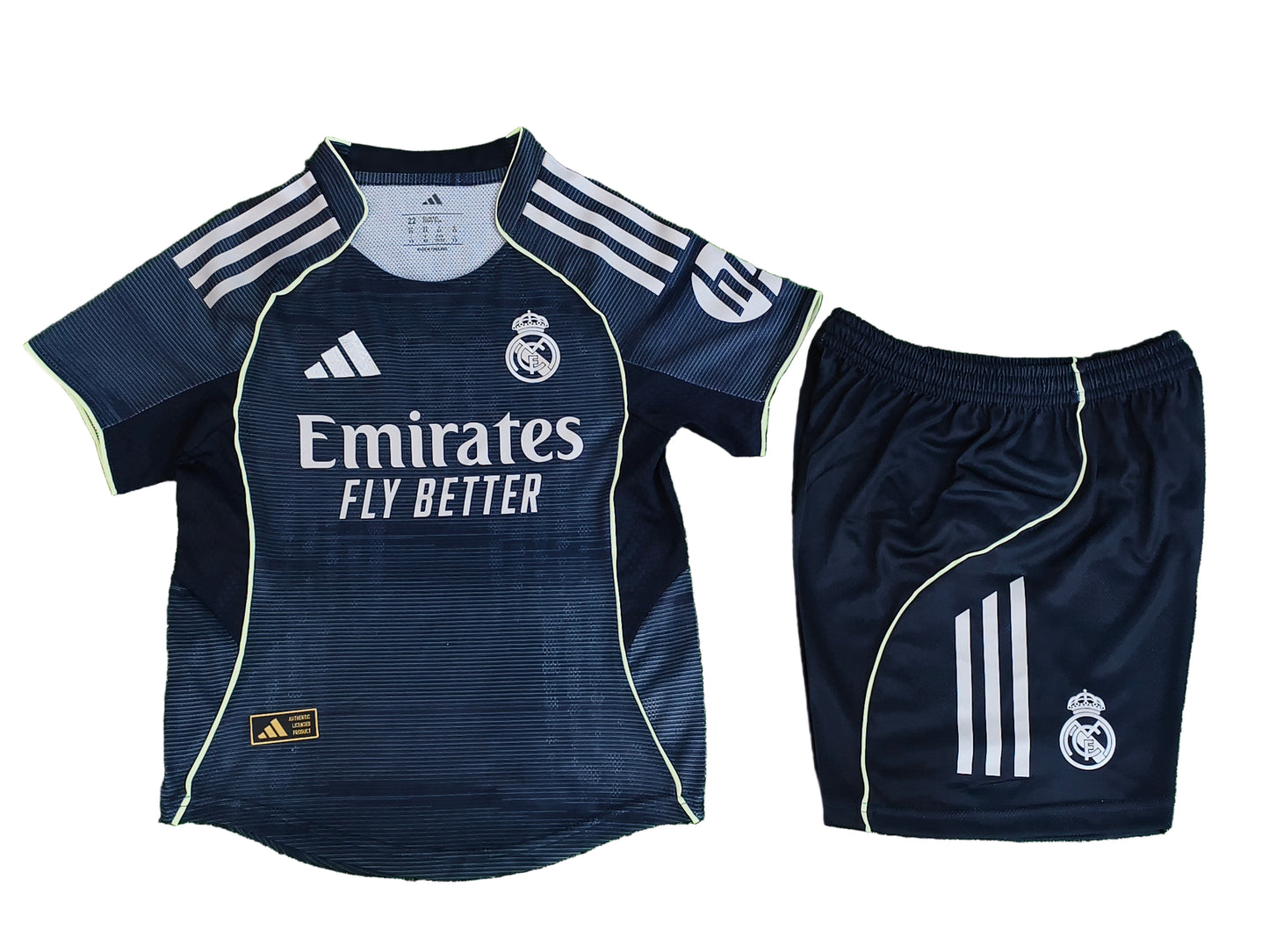 חליפת ילדים ריאל מדריד חוץ 25/26