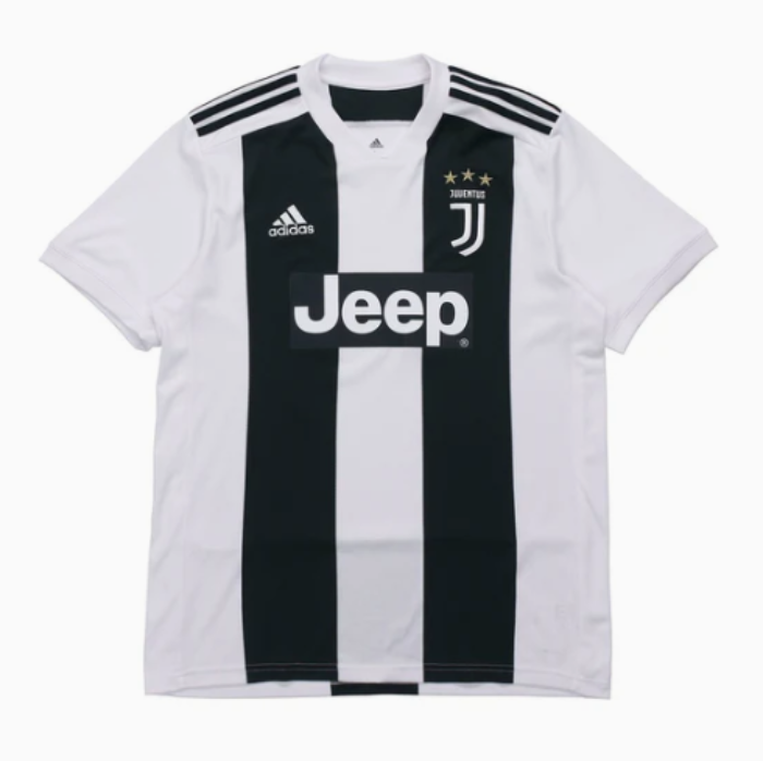 יובנטוס בית 18/19