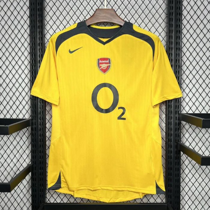 ארסנל חוץ 05/06