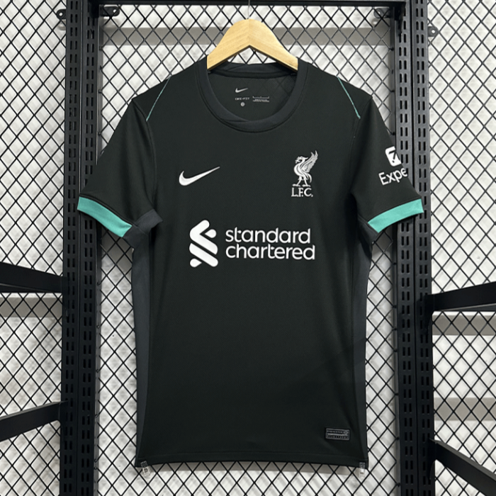 ליברפול חוץ 24/25