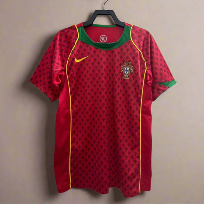 פורטוגל בית 2004