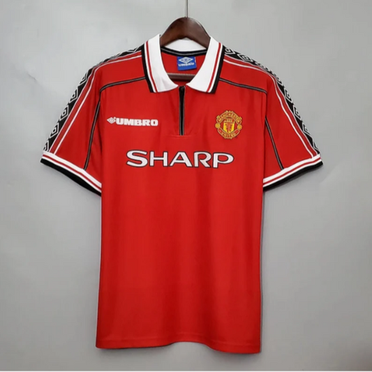 מנצ’סטר יונייטד בית 98/99