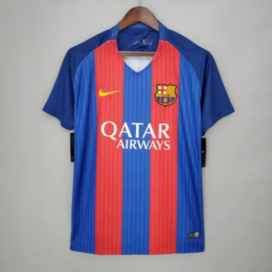 ברצלונה בית 16/17