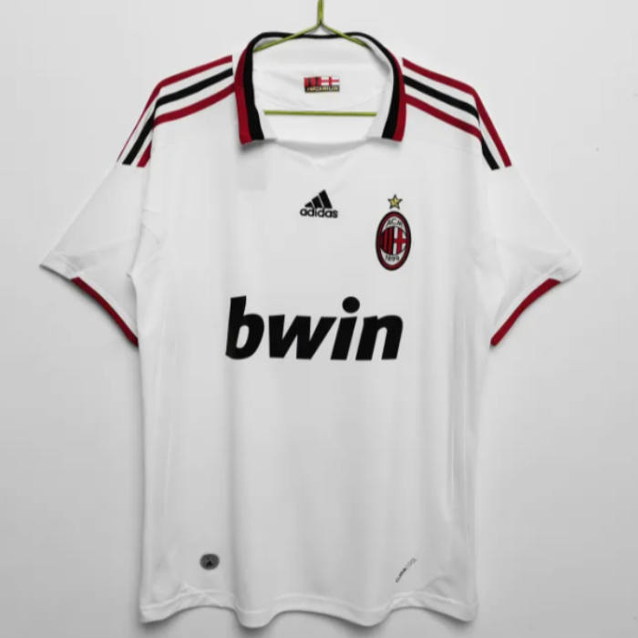 מילאן חוץ 09/10