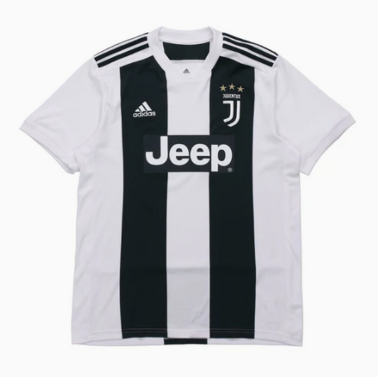 יובנטוס בית 18/19