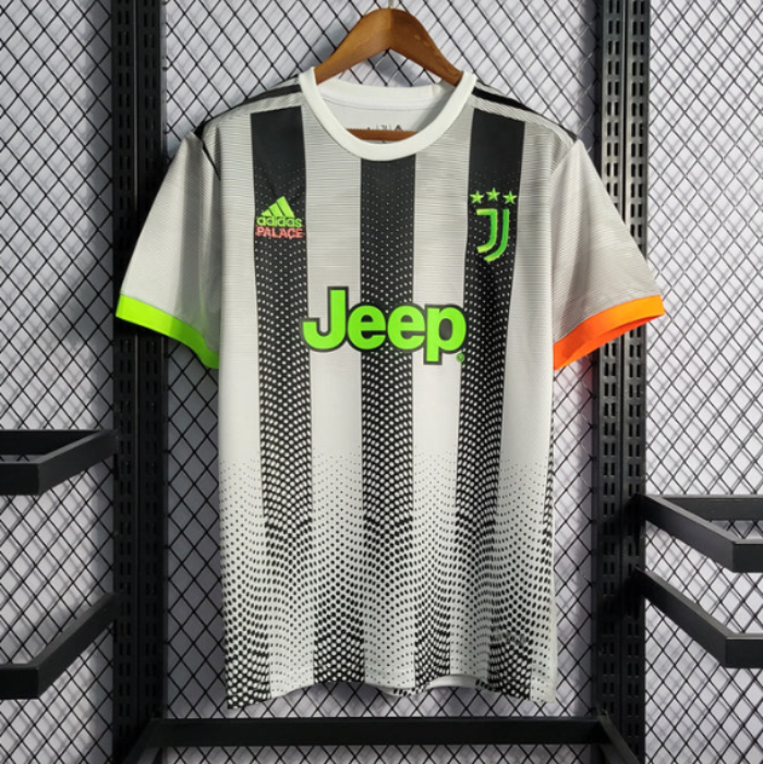 יובנטוס מיוחדת 19/20