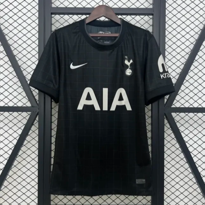 טוטנהאם חוץ 25/26