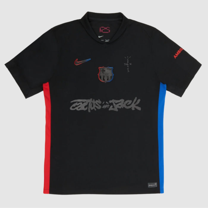 טראוויס סקוט חוץ 24/25 X ברצלונה