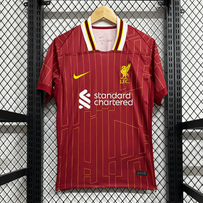 ליברפול בית 24/25