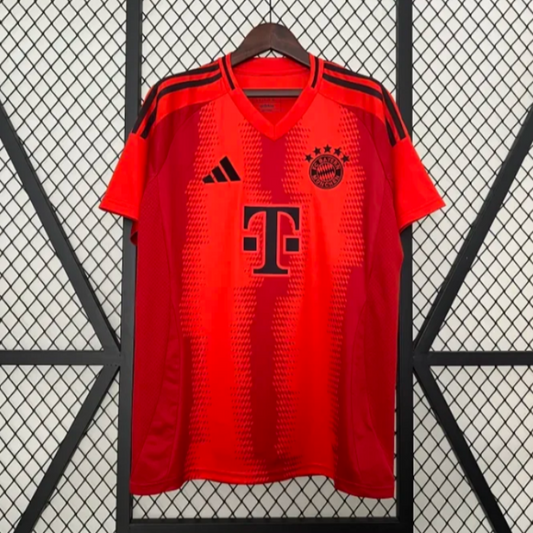 באיירן מינכן בית 24/25